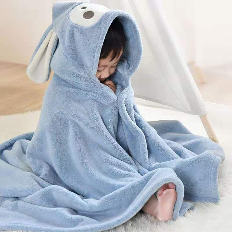 Newborn baby bath towel children's Cape CAP baby bathrobe coral velvet is super soft than pure cotton, water absorption and quick drying