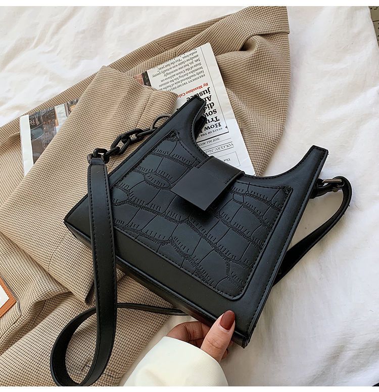 Women's Crossbody Bag Versatile Texture Korean Style Trendy Handbag_voghion.com