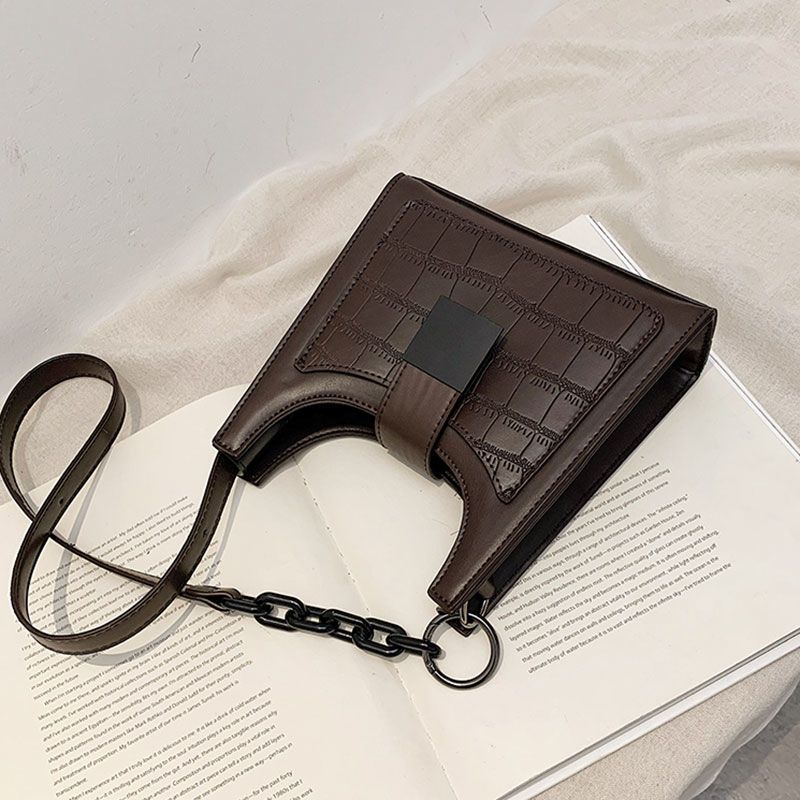 Niche design ins bag for women's 2023 new trendy Korean version versatile texture, fashionable and high-end single_voghion.com