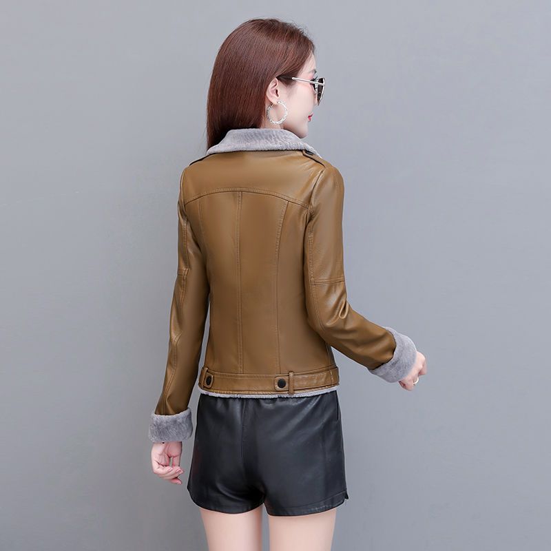 Haining women's short leather jacket  autumn and winter new style plus velvet and thickened fur all-in-one slim slimming western style jacket