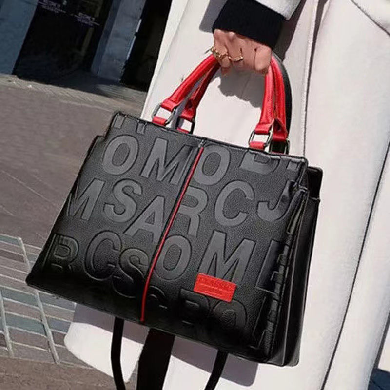 Women's bag fashion atmosphere women's bag large capacity slung new 2021 popular bag one shoulder portable Tote Bag