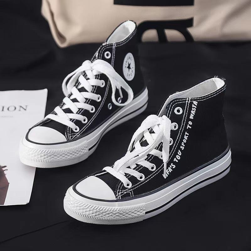 New high top canvas shoes in spring and summer of 2021