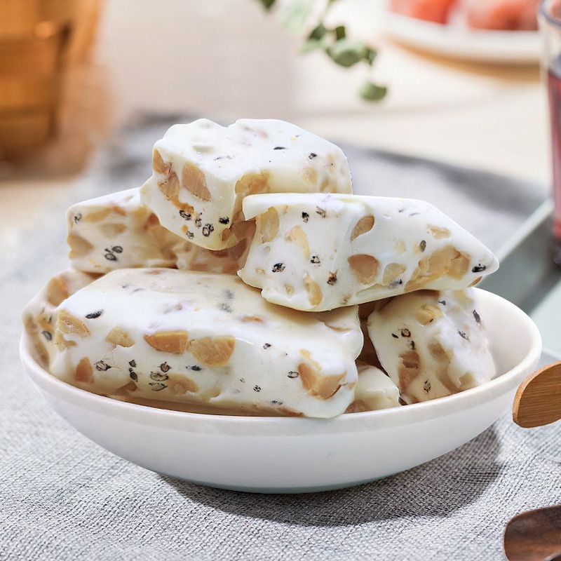 台湾风味 花生牛扎糖奶糖软糖喜糖年货糖果批发100g 5斤 虎窝拼