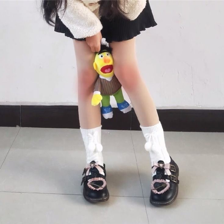 Lolita软妹日系可爱毛球jk洛丽塔保暖学生韩版中长筒小腿袜子女