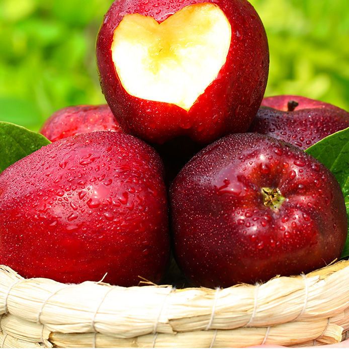 天水花牛苹果老人宝宝婴儿辅食刮泥蛇果粉面水果红蛇果3斤包邮 9月3日发完