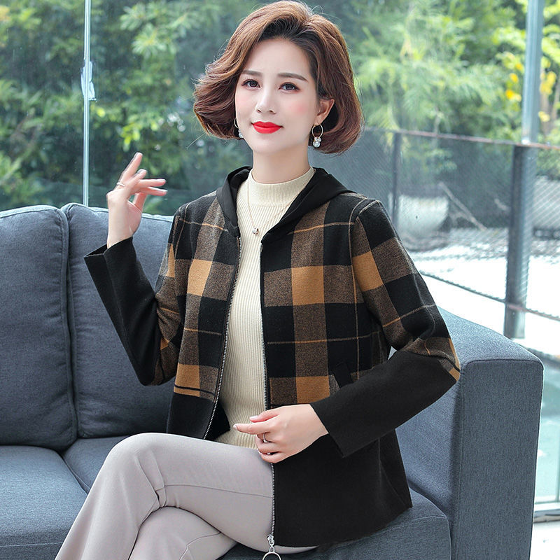 75896-妈妈春装格子外套洋气中年女大码遮肚上衣中老年春秋时尚带帽开衫-详情图
