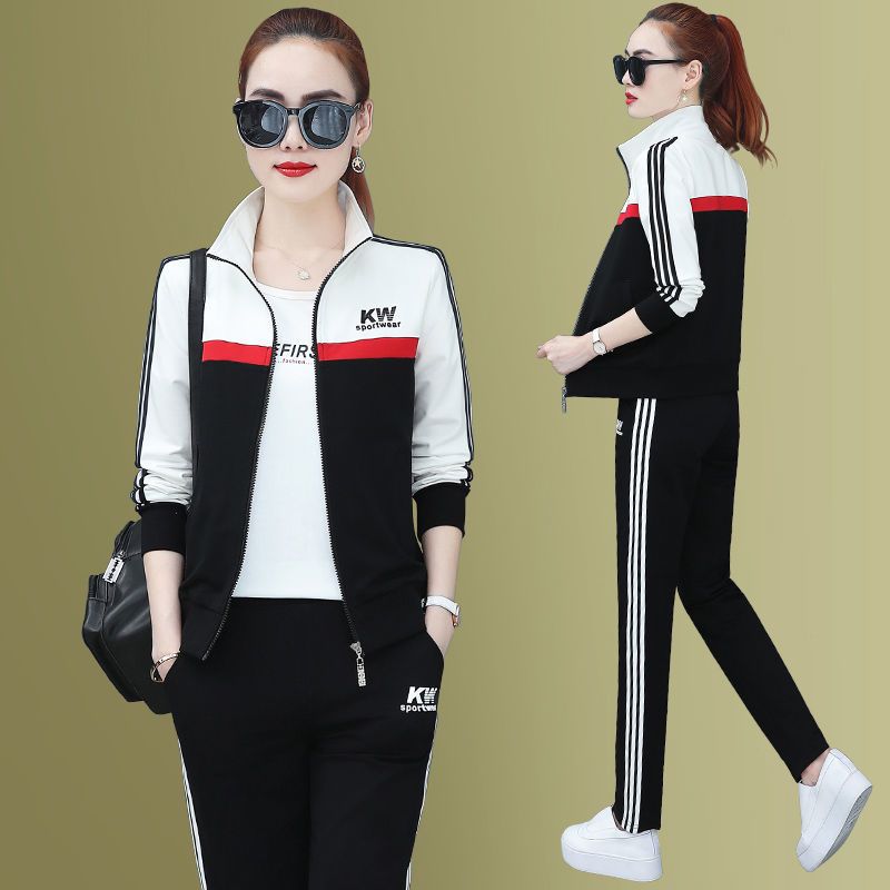 Casual suit women's spring and autumn 2023 new Korean version of the trendy western style large size sportswear fashion loose sweater three-piece set