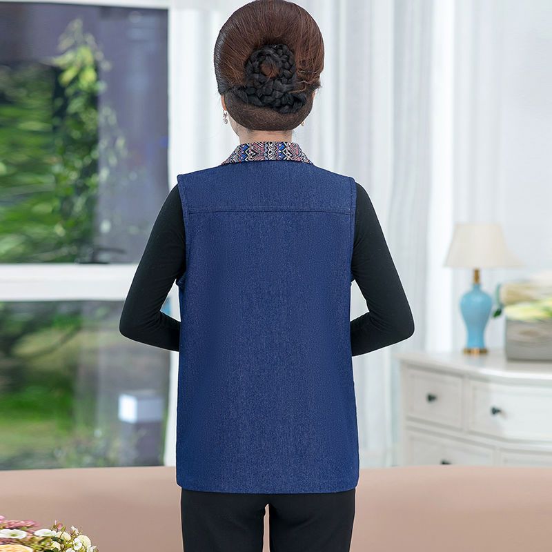 Middle-aged and elderly women spring and autumn wear waistcoat mother wear large size denim waistcoat thin vest jacket elderly women's vest