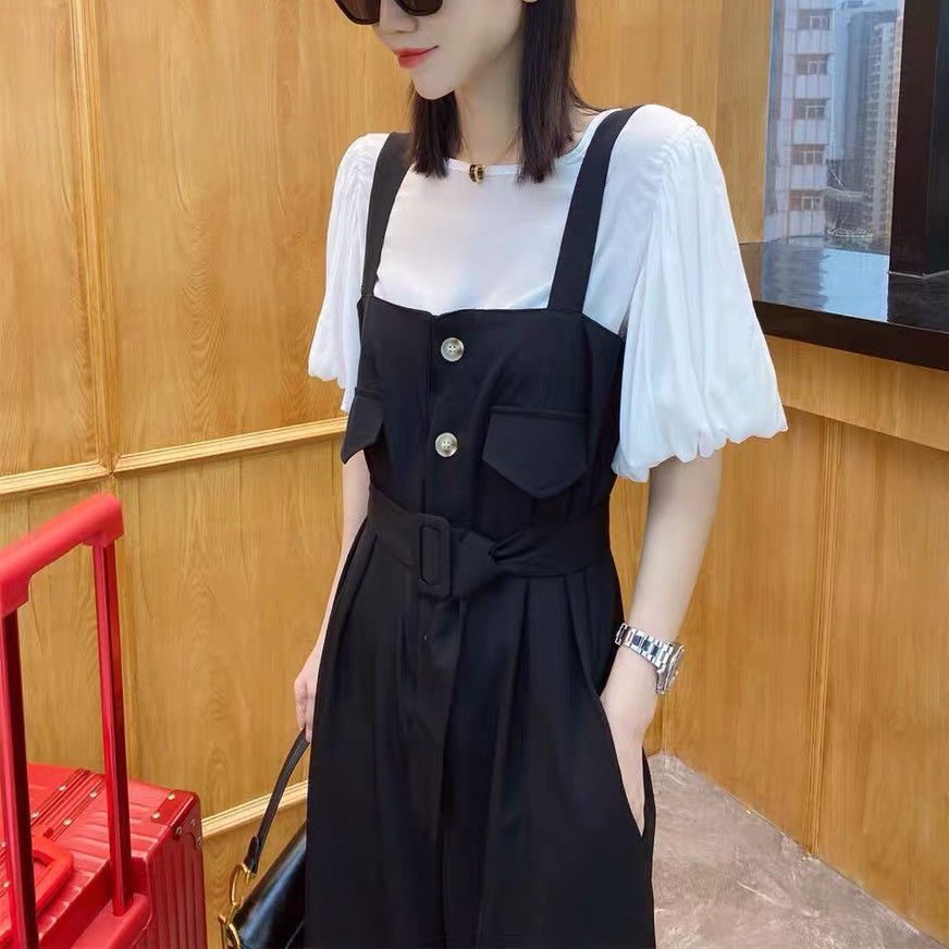European Short Sleeve sports suit women's summer 2022 new fashion, foreign style, high and thin suspenders, casual two-piece set