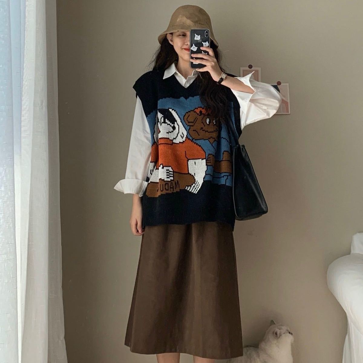 One-piece/suit spring and autumn V-neck knitted layered sweater loose vest vest student + long-sleeved shirt two-piece set