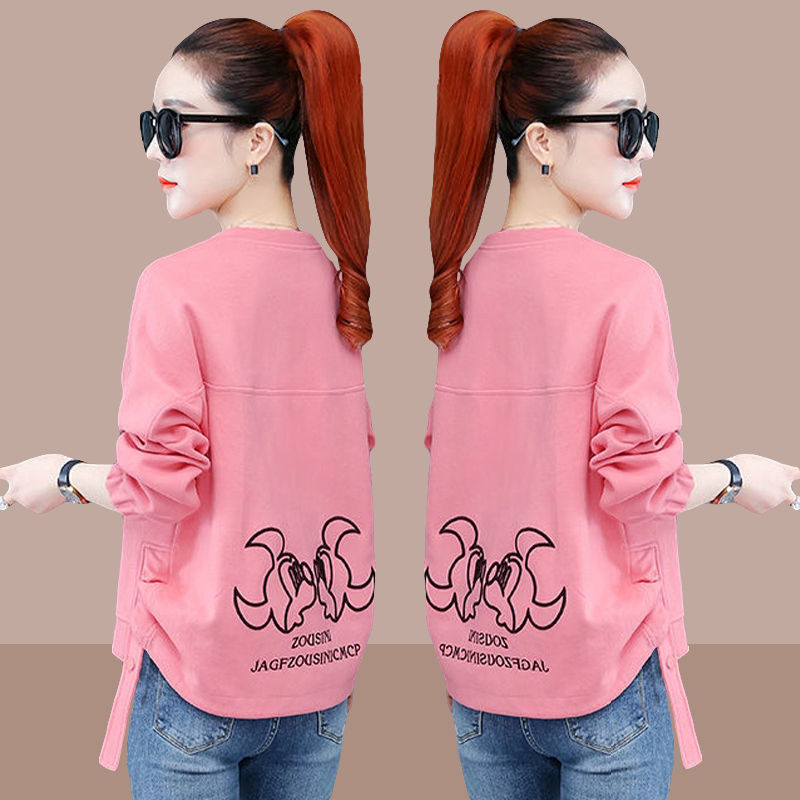 2023 Spring and Autumn New Short Embroidered Sweater Women's Korean Version Loose Large Size Design Feeling Western Style Age-reducing Top Coat