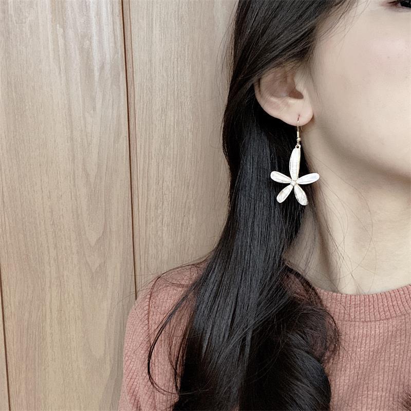 S925 Silver Ear Hook Korean Temperament Simple Versatile Style Fashion Petal Earrings Niche Internet Celebrity Earrings Earrings