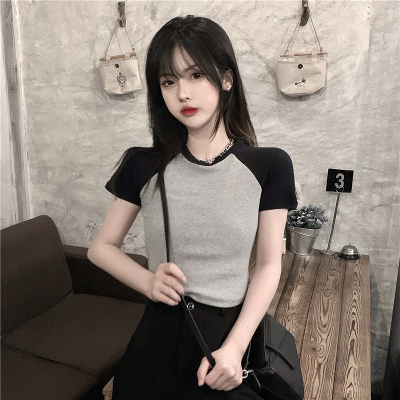 Korean version of the Korean version of the tight short section navel t-shirt female student small summer simple short-sleeved high waist bottoming top