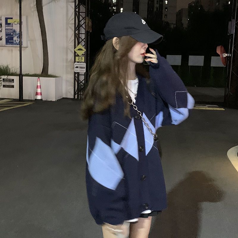88852-长毛衣外套冬女蓝色宽松v领显瘦拼接格子甜美新款岁针织上衣开衫-详情图