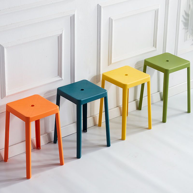 家用塑料凳子加厚方凳北欧简约餐凳客厅高凳现代创意可摞叠网红凳
