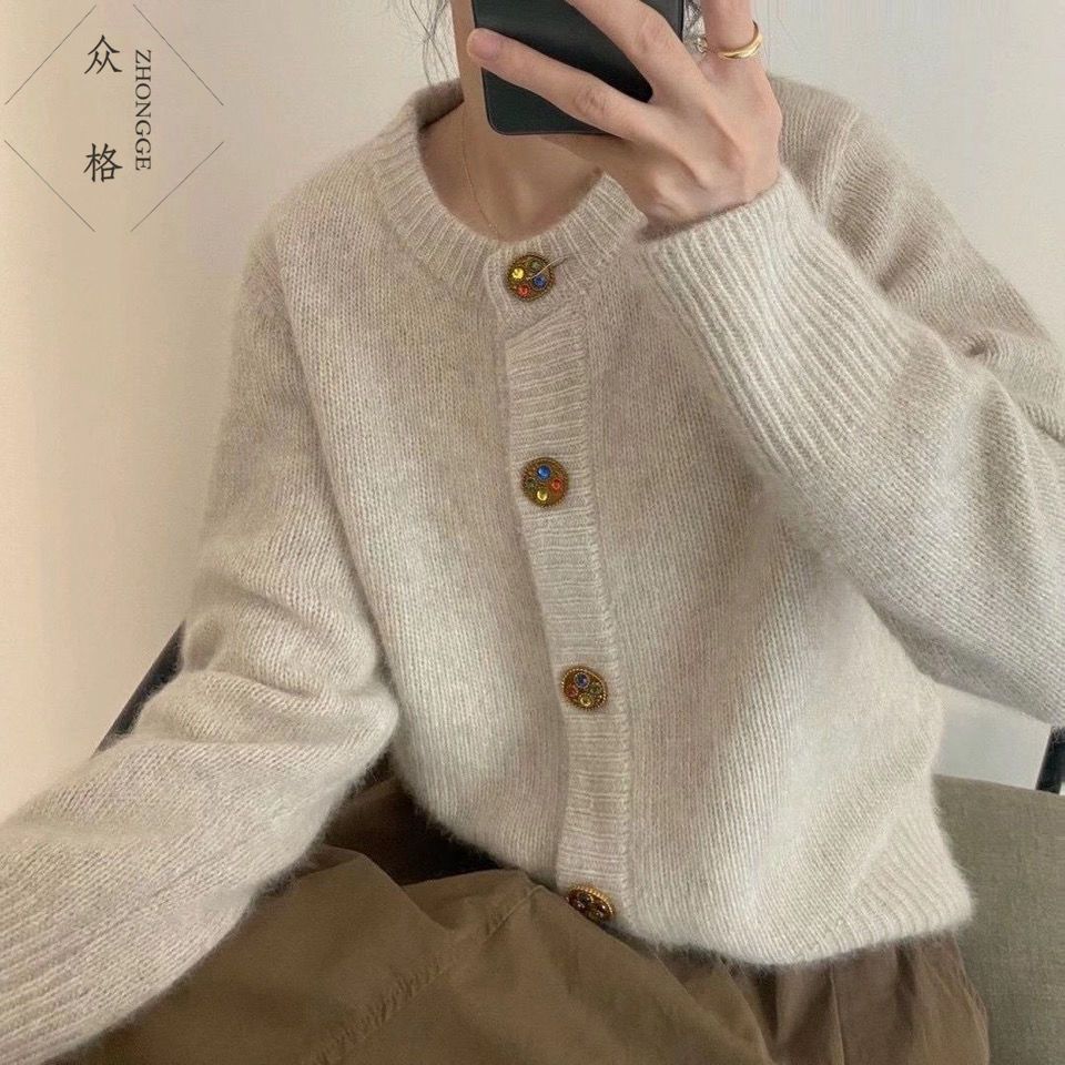 韩国chic洋气设计感彩钻扣宽松软糯减龄百搭圆领针织开衫毛衣外套