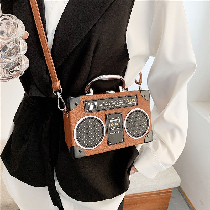 包包2022新款潮斜挎小方包个性收音机小箱子包单肩包录音机盒子包