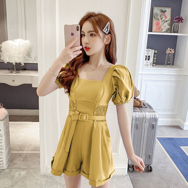 Small jumpsuit women's 2023 summer new French square collar puff sleeves wrinkled waist slimming wide-leg shorts