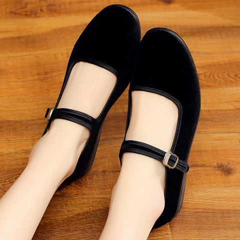 Hotel work shoes women's black old Beijing cloth shoes soft-soled mother's shoes square dance shoes women's cloth shoes non-slip