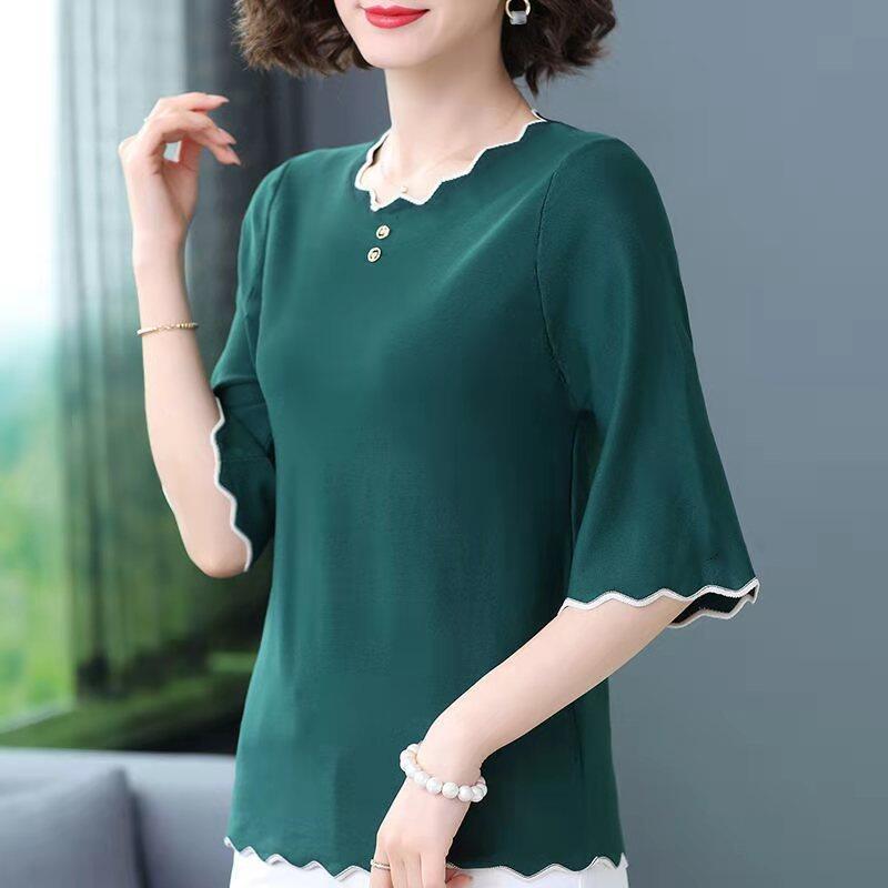 Middle-aged and elderly ice silk striped short-sleeved T-shirt women's three-quarter sleeves loose large size 200 catties can wear Korean fashion top trend