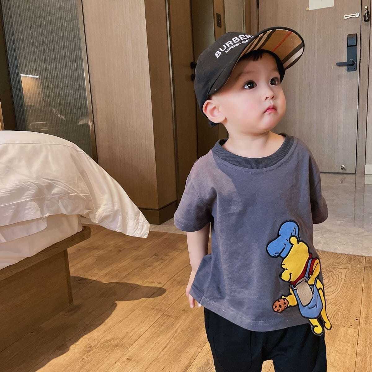 New summer style boy's embroidered cartoon sweater gray middle and small children's short-sleeved t-shirt Korean version of the tide