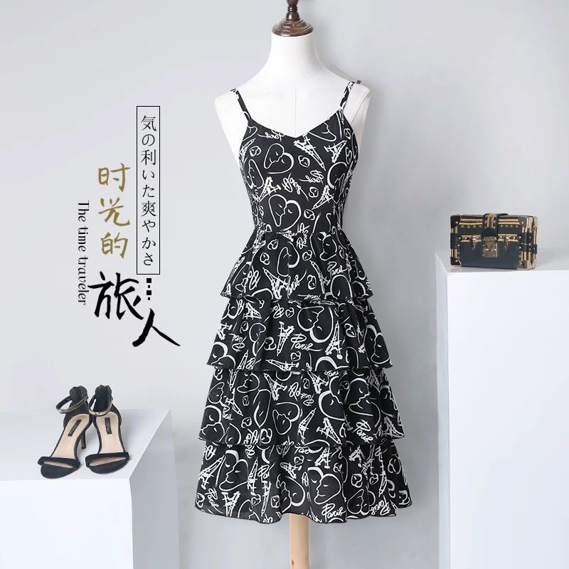 网红雪纺碎花吊带裙女夏季设计感裙子轻熟风法式复古中长款连衣裙