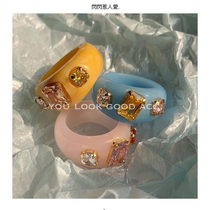 网红爆款韩国小众设计ylyl可爱百搭个性树脂宝石镶嵌三颗鹄石戒指