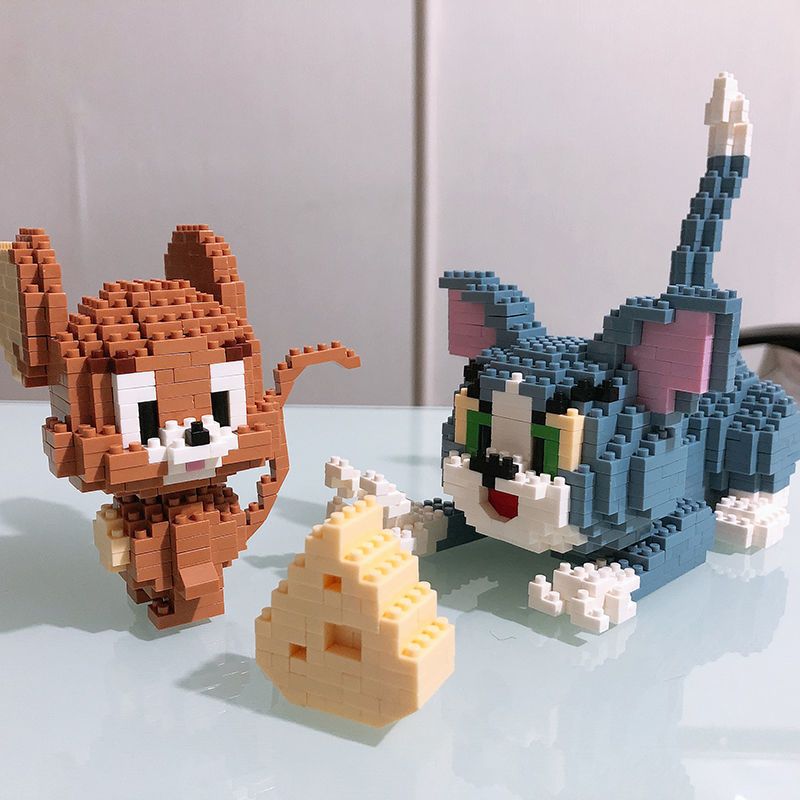 兼容乐高猫和老鼠汤姆和杰瑞微钻拼插小颗粒积木儿童玩具模型玩具