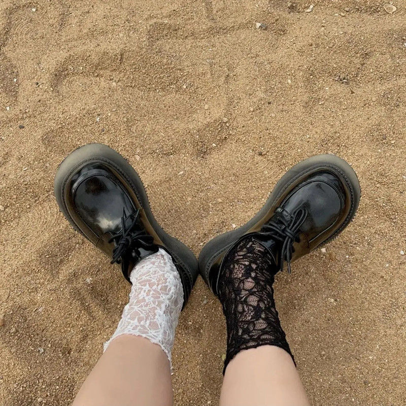 Medium tube socks lace pile socks JK Socks White Black spring summer thin socks Japanese Mary Jane shoes socks