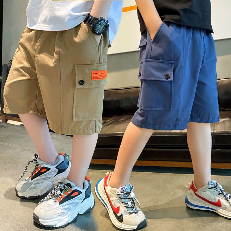 Boys' Summer Shorts 2022 new children's cropped pants middle aged children's casual Summer Boys' thin overalls trend