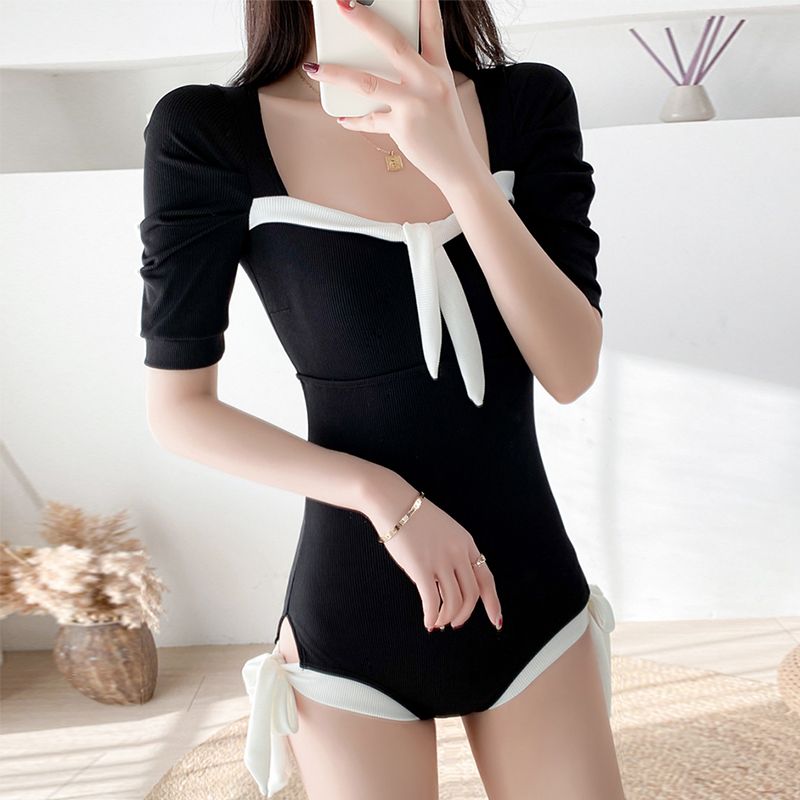 The new one-piece swimsuit female conservative fashion sexy swimsuit cover belly thin student girl short-sleeved hot spring swimsuit