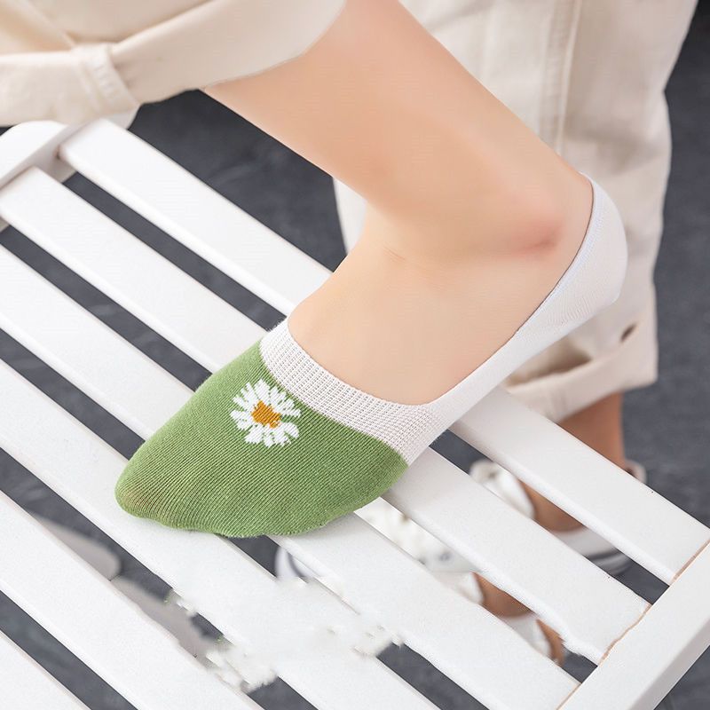 Boat socks for women not to fall off with invisible new summer thin section breathable ins tide cute Japanese all-match couple socks