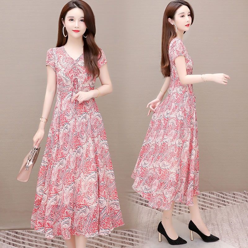 连衣裙女夏2021新款爆款法式碎花中长款气质收腰今年流行雪纺裙子