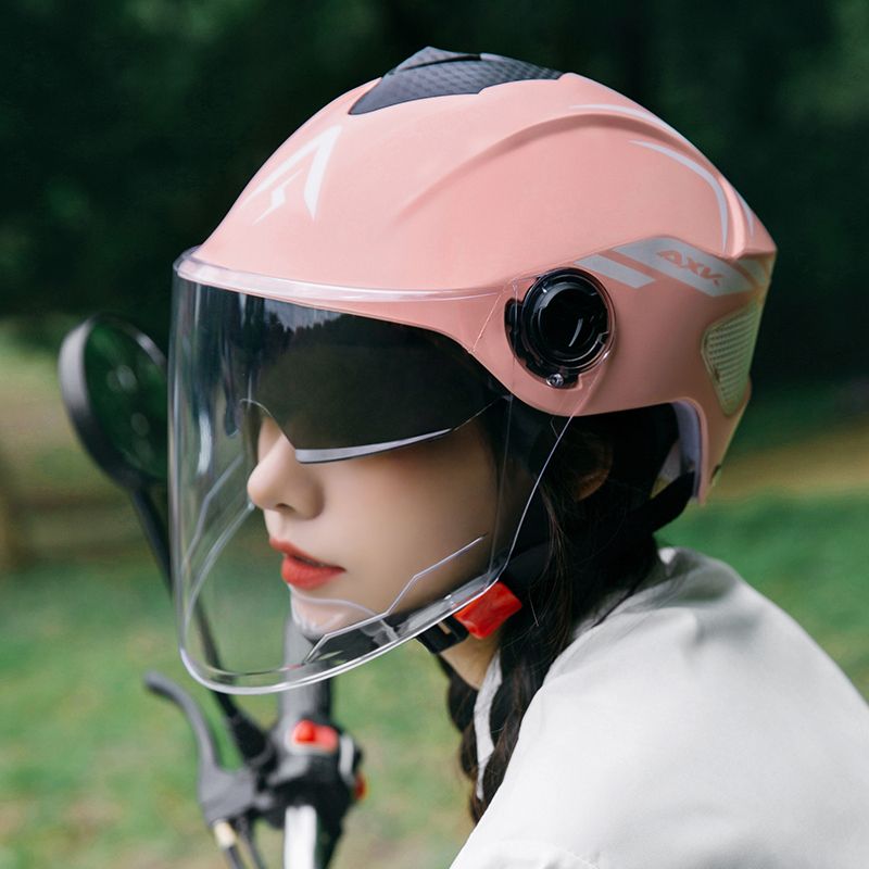 电瓶电动车头盔夏季防晒男女士轻便四季通用超可爱摩托半盔安全帽