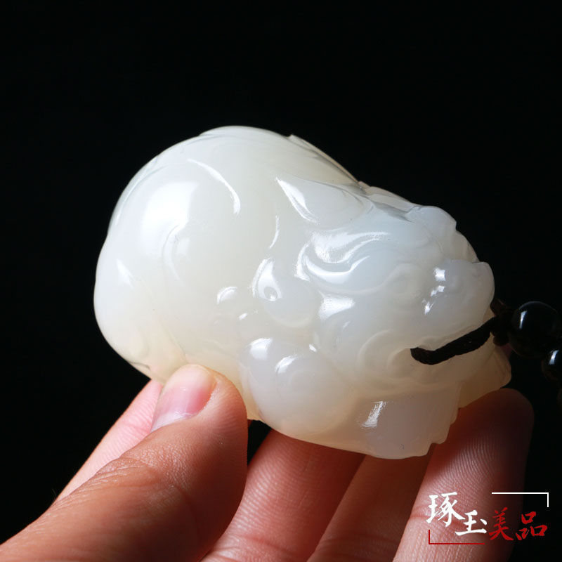 天然新疆白玉瑞兽貔貅手把件富贵貔貅祥云玉石把玩件阿富汗玉挂件