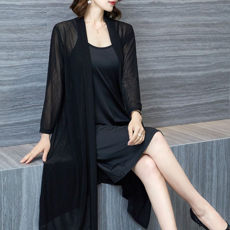 Large size sun protection clothing women's summer new middle-aged mother breathable shawl thin section mid-length cardigan black outer cape