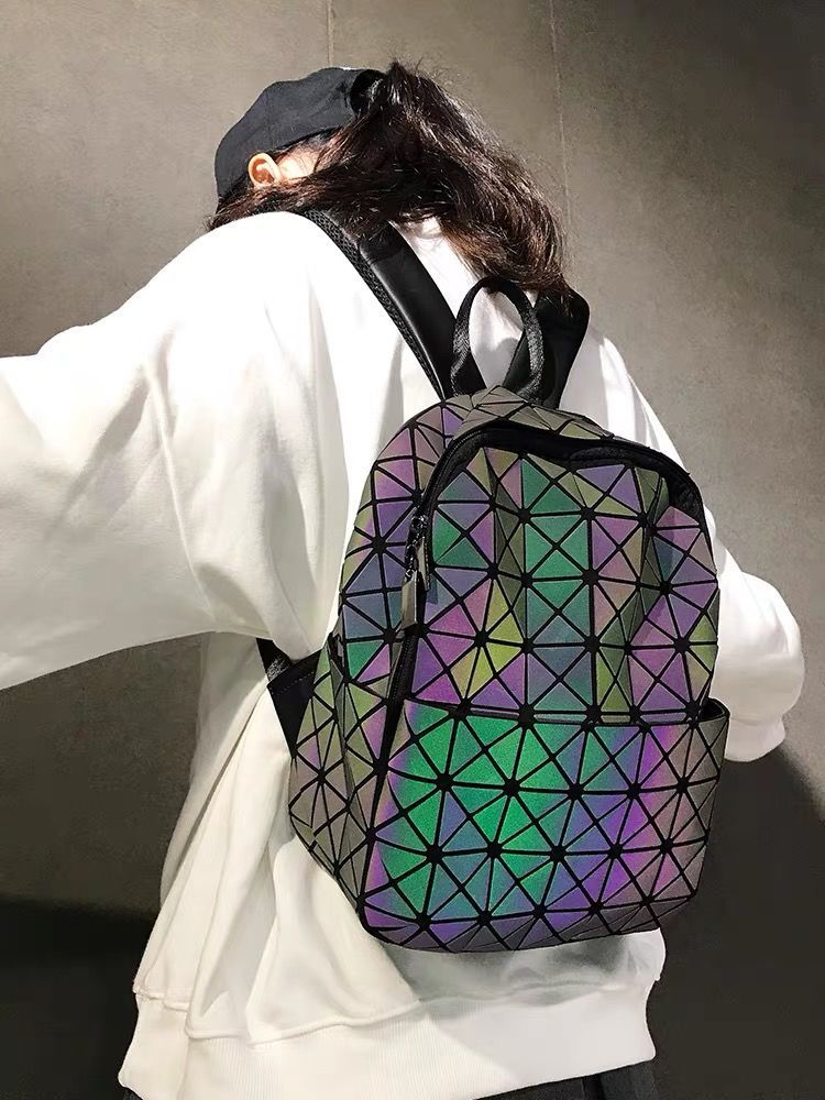 Geometric Rhombic Luminous Color-Changing Material Student Schoolbag Korean Version Male And Female Couple Backpack
