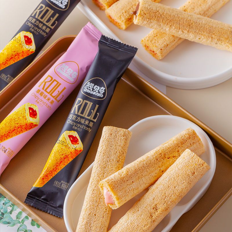 37705-【买一送一】台湾米饼草莓巧克力味夹心糙米果膨化休闲零食网红-详情图