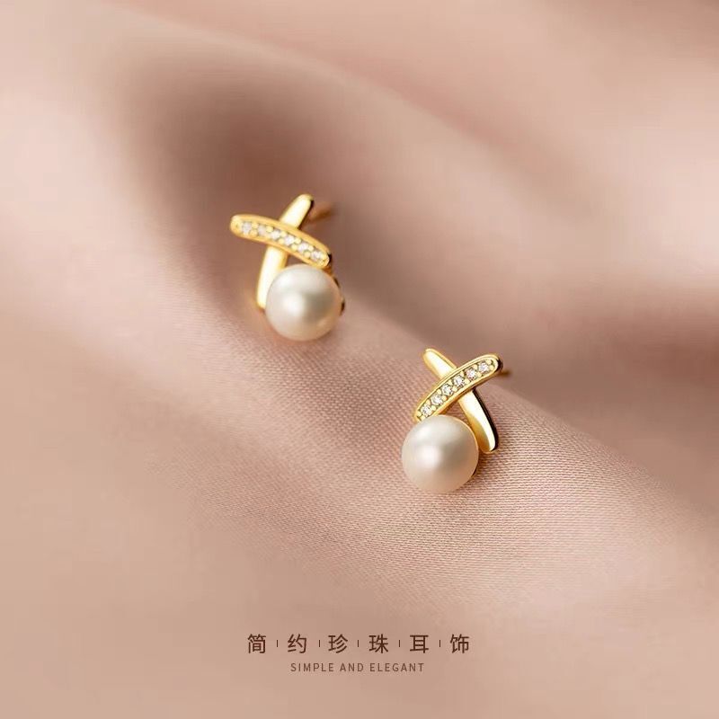 S925纯银甜美珍珠法式耳钉设计感小巧交叉线条镶钻简约夏季女耳饰