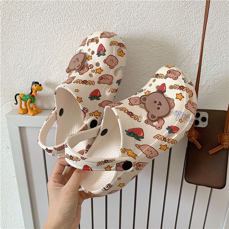 Thin strips cute cartoon girl heart hole shoes female summer students ins non-slip thick-soled beach sandals and slippers