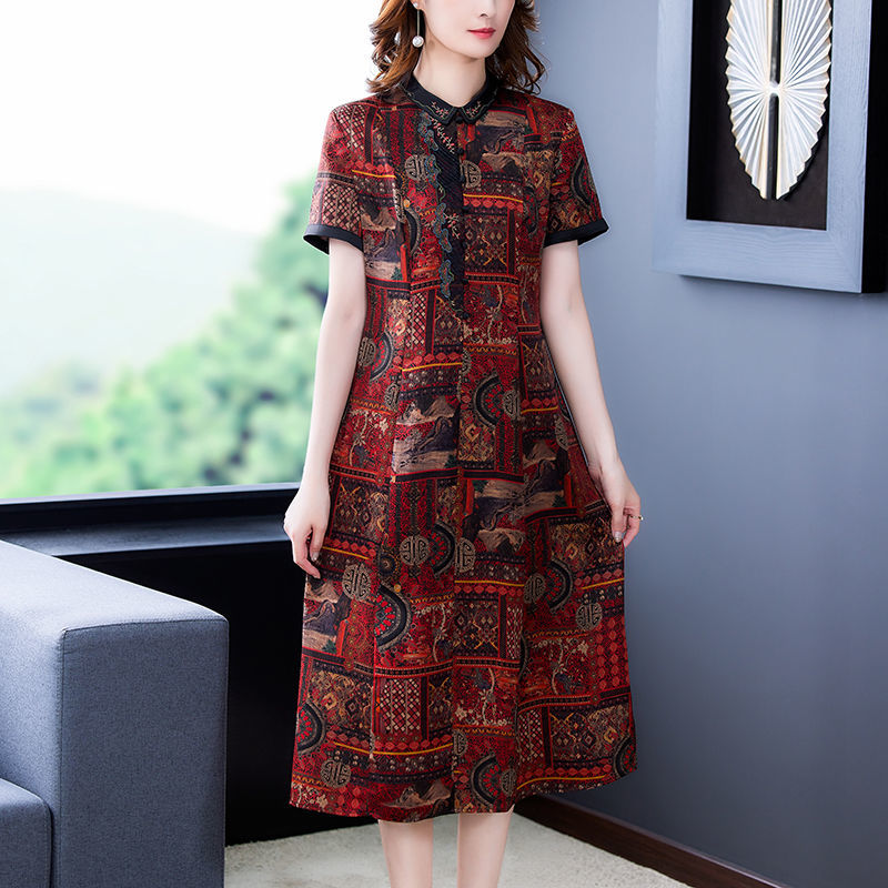 贵夫人高端香云纱真丝连衣裙2021夏新款修身显瘦妈妈改良版旗袍裙