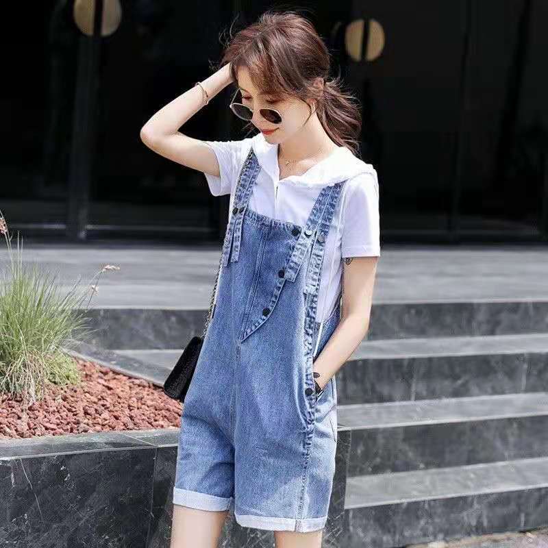 Denim suspenders women's 2022 summer new Korean casual loose large net red thin one-piece shorts hot pants
