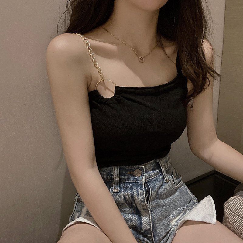 Design sense niche metal chain outer wear knitted small camisole women's short bottoming slim top top with tide