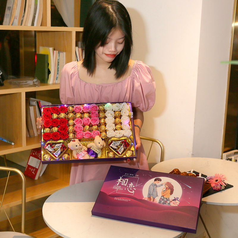 情人节礼物德芙巧克力礼盒装送女友七夕表白生日礼物520浪漫圣诞