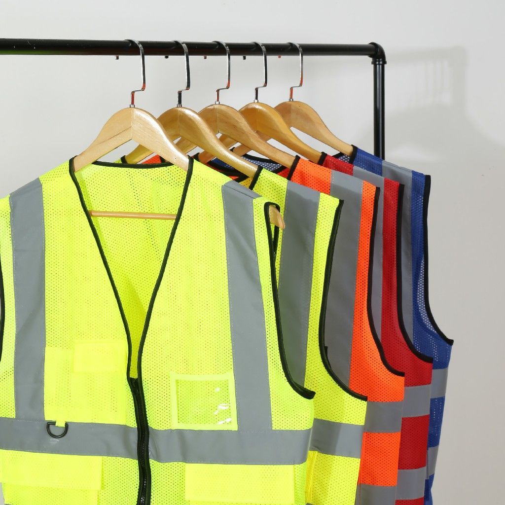 Outdoor reflective vest vest construction sanitation workers traffic engineering safety vest riding luminous overalls customization