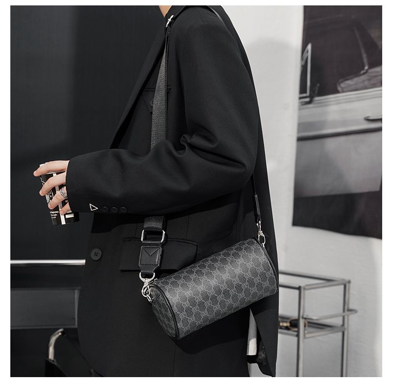 Geantă crossbody pentru bărbați, geantă de umăr presbyard la modă pentru bărbați, geantă în carouri pentru tineret, geantă diagonală nouă, geantă cilindrică_voghion.com