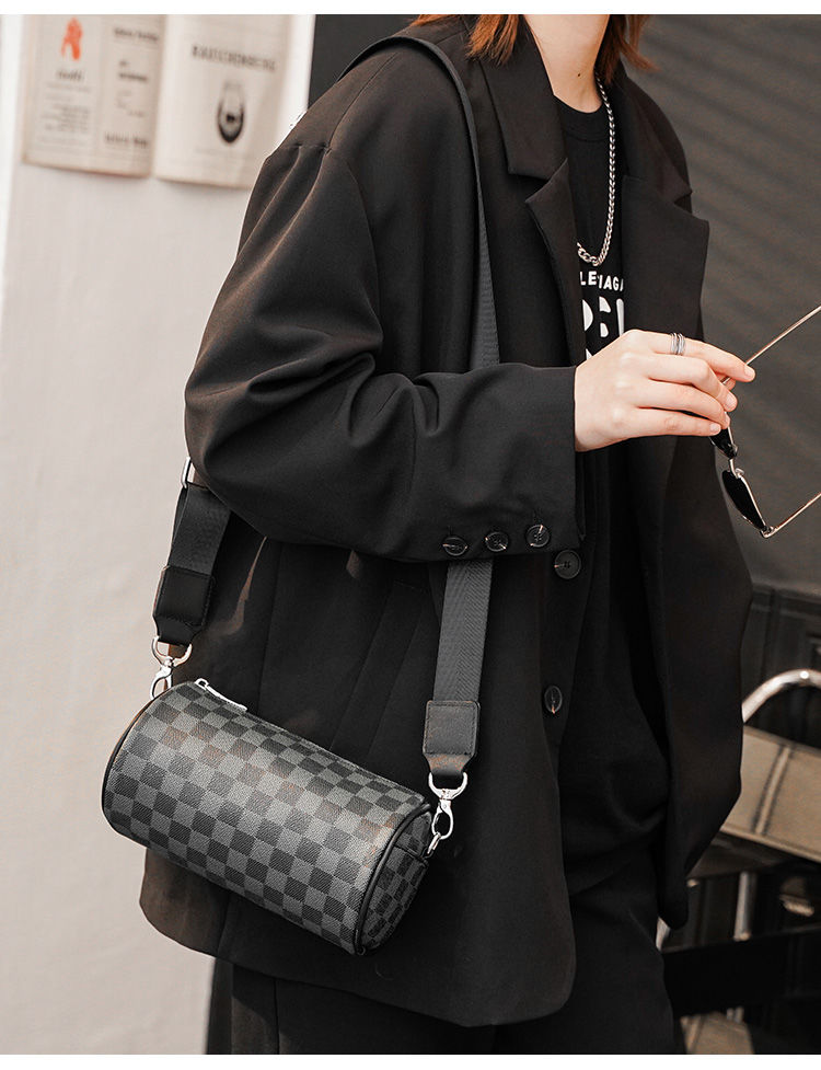 Geantă crossbody pentru bărbați, geantă de umăr presbyard la modă pentru bărbați, geantă în carouri pentru tineret, geantă diagonală nouă, geantă cilindrică_voghion.com