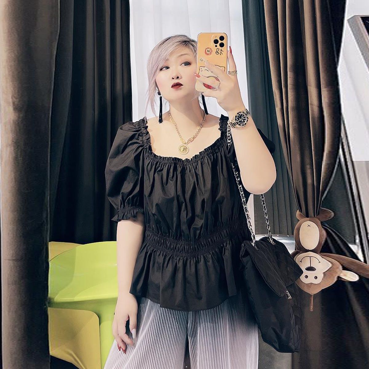 夏装新款大码女装韩版200斤胖MM泡泡袖短款方领上衣短袖收腰衬衫