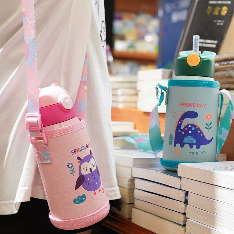 儿童保温杯女带吸管小学生便携男女宝宝水壶幼儿园上学专用水杯子