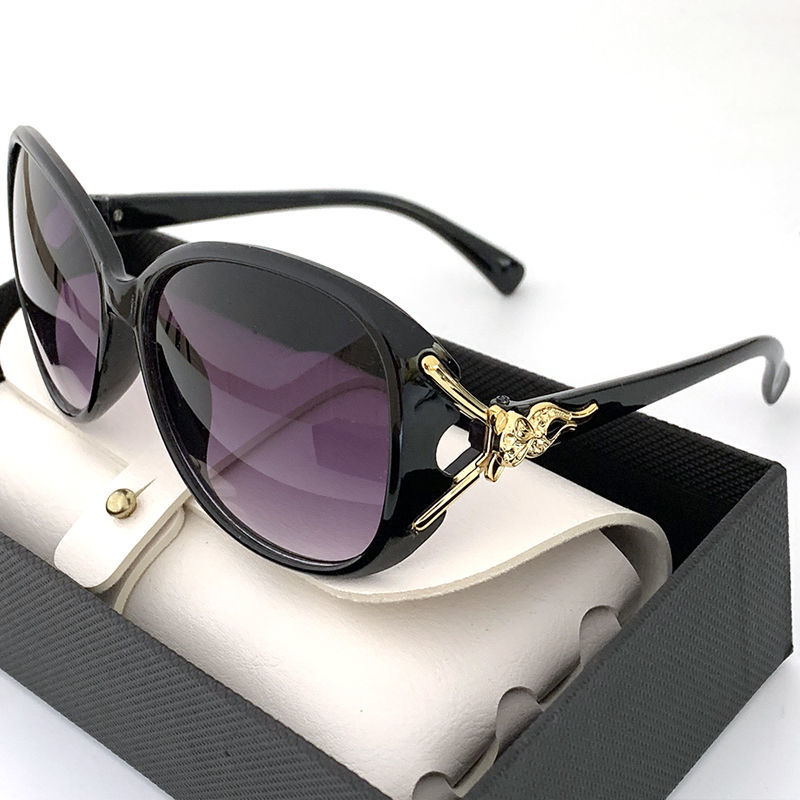 Internet celebrity sunglasses for women, summer sunglasses for women, 2021 new trendy round face, big face, seaside UV protection, ladies driving